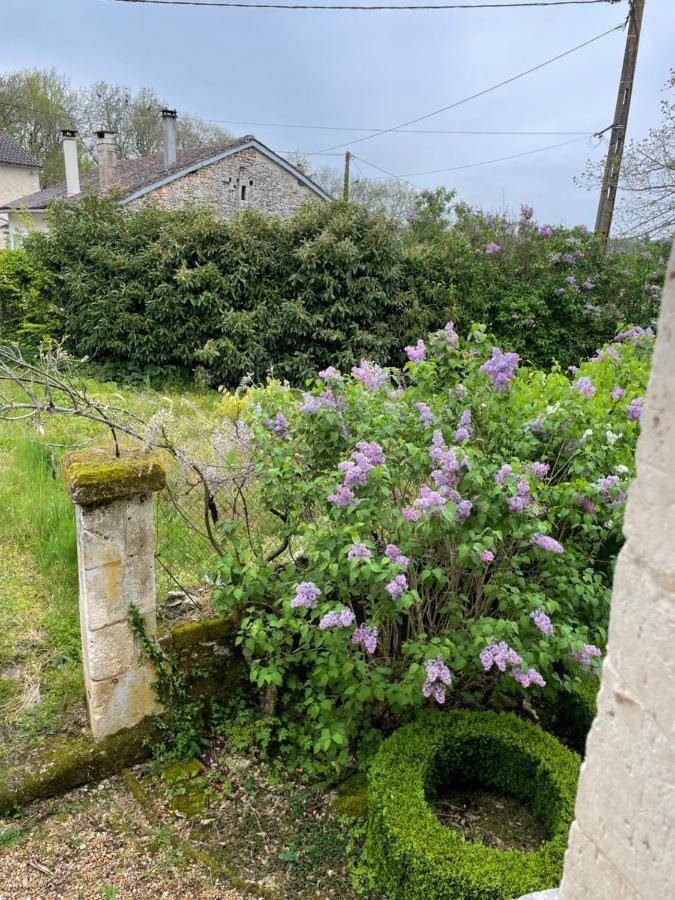 La Croix Des Granges Bed & Breakfast Chapdeuil Dış mekan fotoğraf